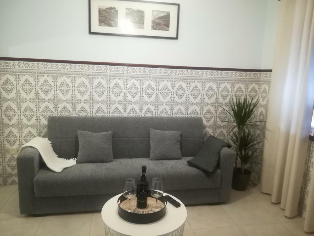 Вилла Starfish House Вила-Нова-ди-Гая Экстерьер фото